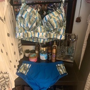 2 piece bathing suit